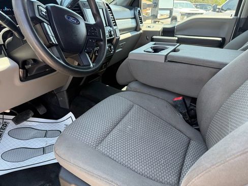 Used 2020 Ford F250 XLT w/ XLT Value Package AWD/4WD image 29