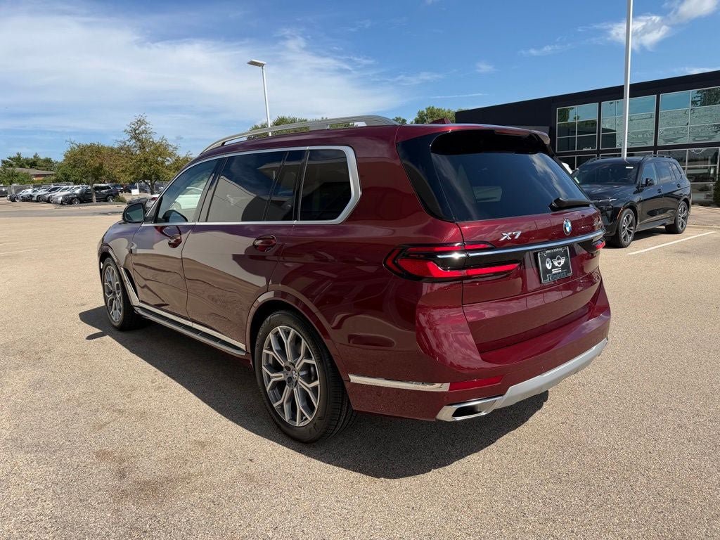 Used 2026 BMW X7 xDrive40i AWD/4WD image 5