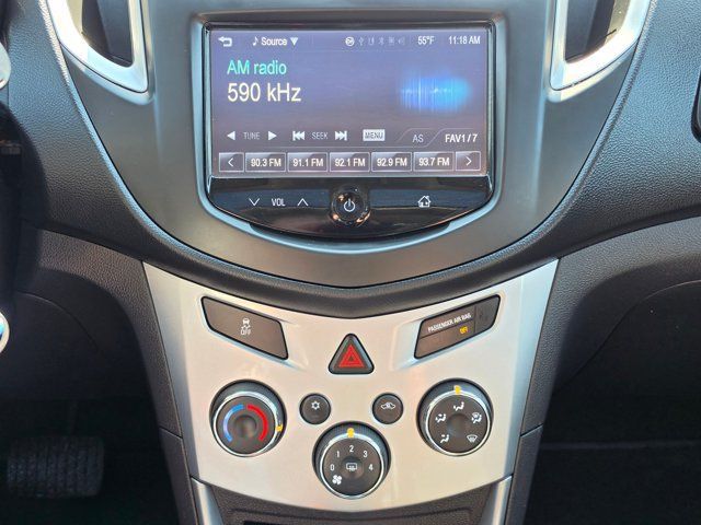 Used 2016 Chevrolet Trax LT w/ LT Sun and Sound Package AWD/4WD image 29