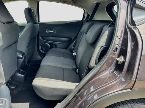 Used 2020 Honda HR-V EX image 24