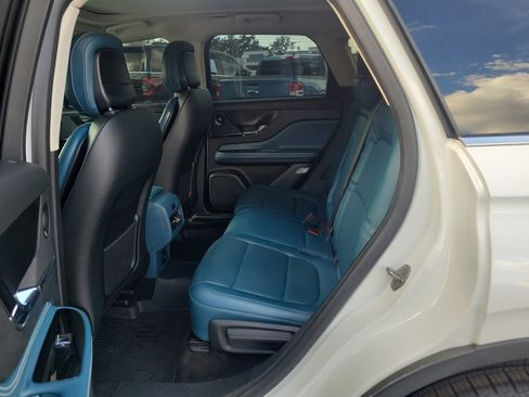 Used 2020 Lincoln Corsair Reserve w/ Equipment Group 201A image 25