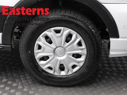 Used 2023 Ford Transit 350 XLT image 30