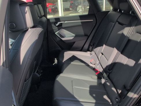 New 2025 Audi Q3 2.0T Premium image 22