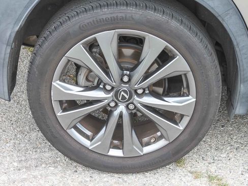 Used 2019 Lexus UX 200 F Sport w/ F Sport Premium Package image 11