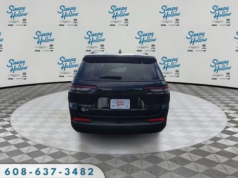Used 2024 Jeep Grand Cherokee L Limited w/ Black Appearance Package AWD/4WD image 6