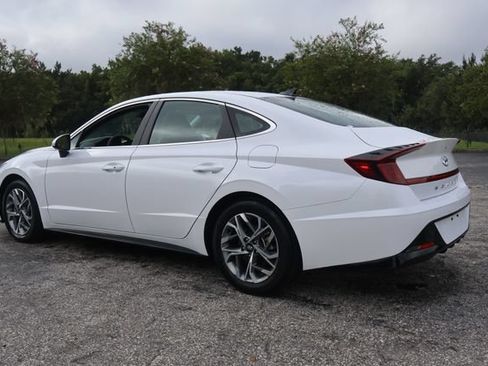 Used 2023 Hyundai Sonata SEL FWD image 6