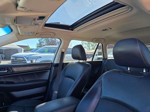 Used 2018 Subaru Outback 2.5i Limited AWD/4WD image 20