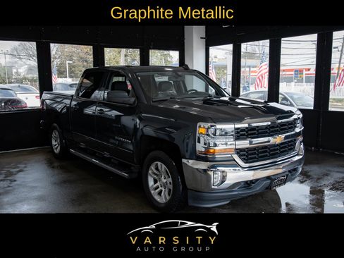 Used 2017 Chevrolet Silverado 1500 LT w/ All Star Edition image 3