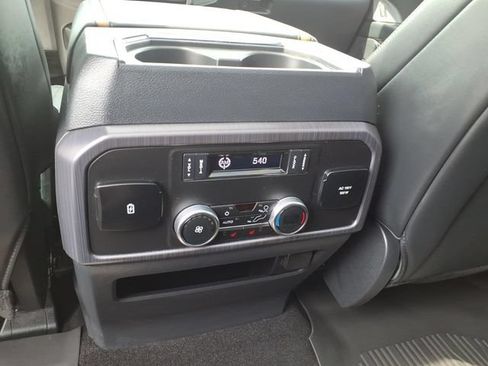 Certified 2023 Ford Expedition Platinum AWD/4WD image 11