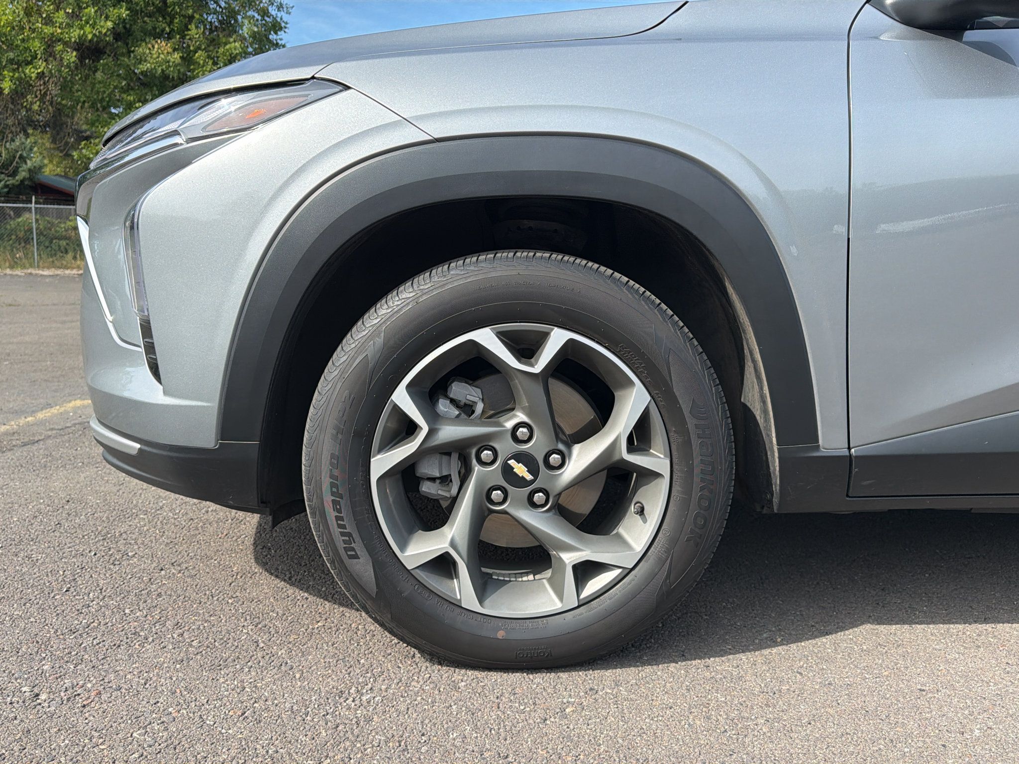 Used 2024 Chevrolet Trax LT FWD image 5
