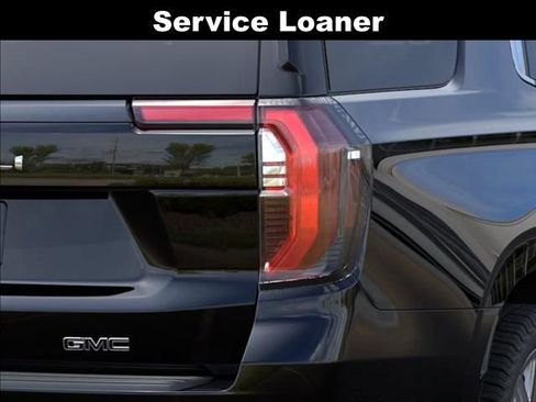 New 2026 GMC Yukon Denali Ultimate AWD/4WD image 11