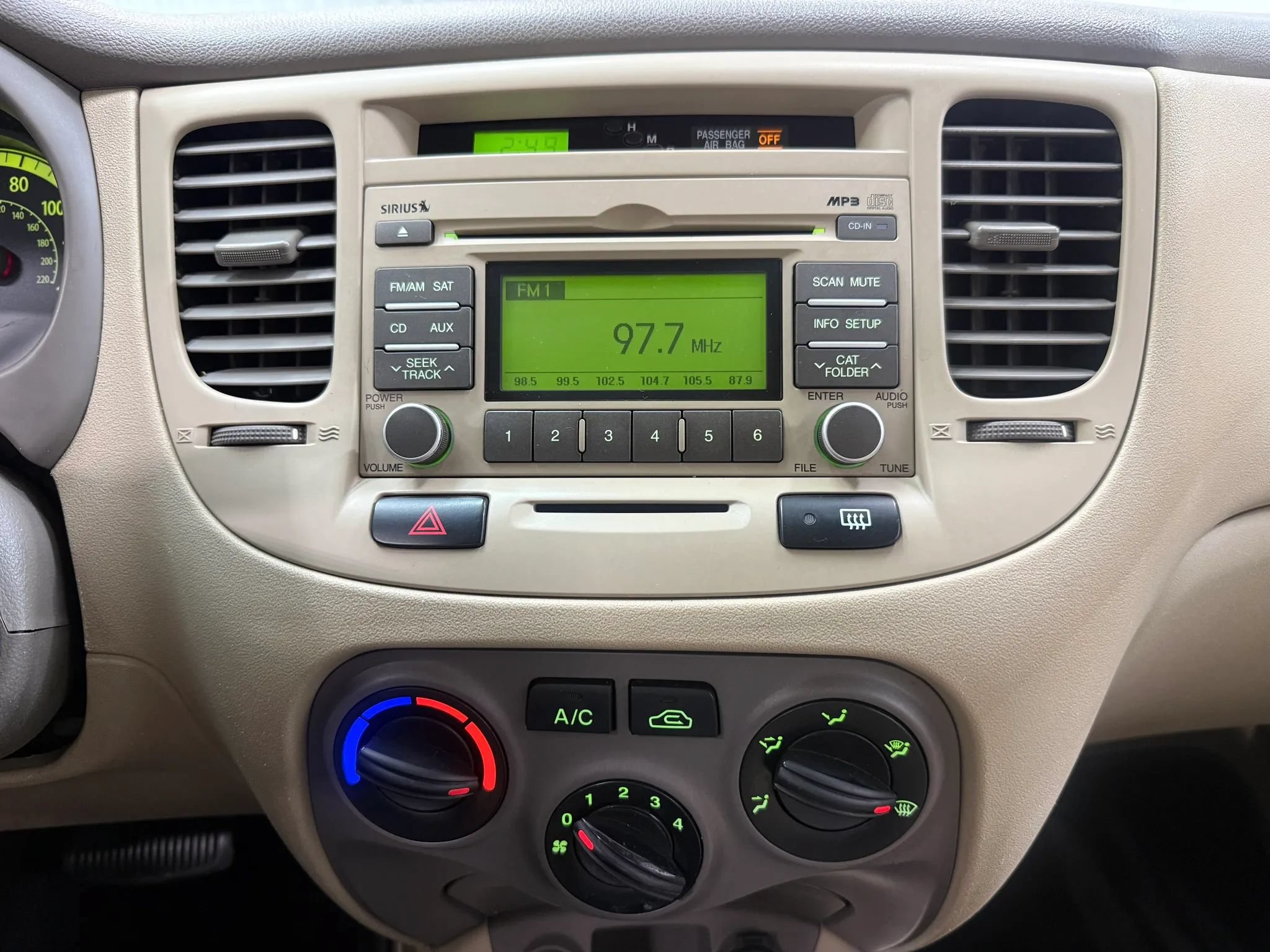 Used 2009 Kia Rio LX FWD image 21