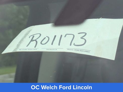 Certified 2026 Lincoln Navigator Reserve AWD/4WD image 17