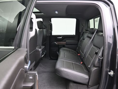 Used 2020 GMC Sierra 2500 Denali w/ Denali Ultimate Package image 11