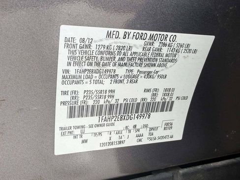 Used 2013 Ford Taurus SEL FWD image 21