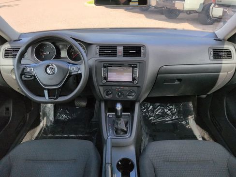 Used 2015 Volkswagen Jetta S FWD image 14
