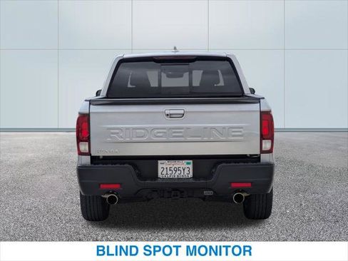 Certified 2024 Honda Ridgeline RTL image 8