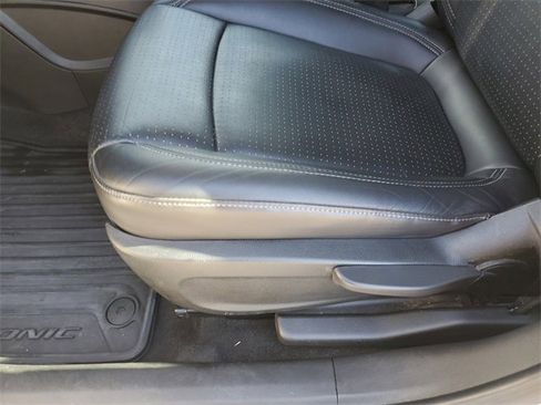 Used 2015 Chevrolet Sonic LTZ w/ Advanced Safety Package image 17