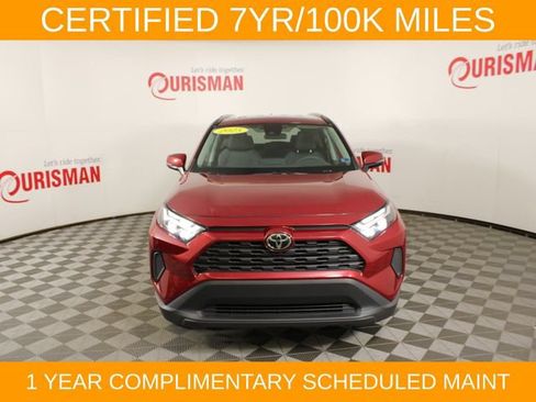 Used 2025 Toyota RAV4 XLE AWD/4WD image 12
