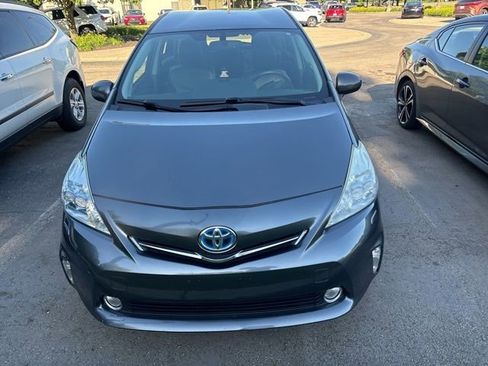 Used 2012 Toyota Prius V Five FWD image 3