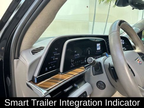 Used 2024 Cadillac Escalade Premium Luxury Platinum image 19