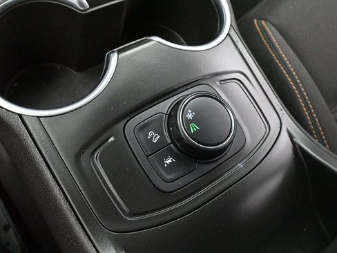 Used 2021 GMC Terrain SLE w/ Elevation Edition FWD image 20