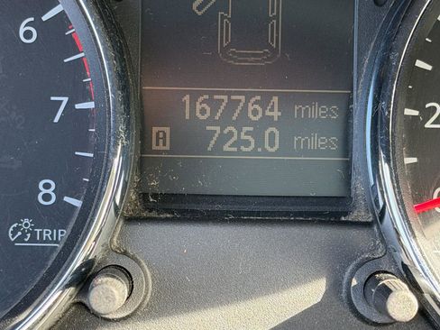 Used 2013 Nissan Rogue S image 15