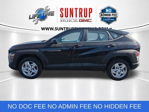 Used 2024 Hyundai Kona SE AWD/4WD image 2
