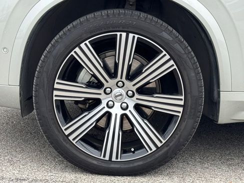 Used 2022 Volvo XC90 T6 Inscription w/ Advanced Package image 33