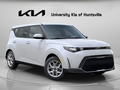 New 2025 Kia Soul LX image 1
