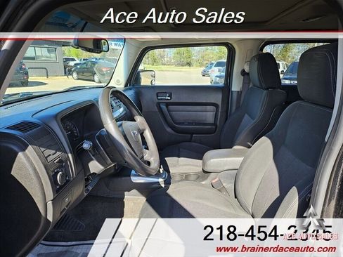 Used 2006 HUMMER H3 4dr SUV image 7