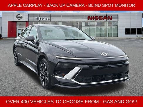 Used 2025 Hyundai Sonata SEL FWD image 1