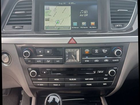Used 2015 Hyundai Genesis 3.8 w/ Option Group 03 RWD image 13