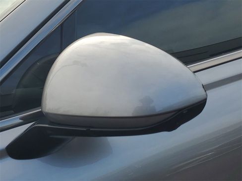 Used 2025 Genesis G80 3.5T Sport Prestige image 8