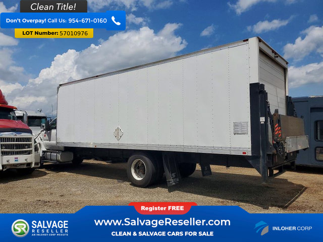 Used 2017 Ford F750 2WD Regular Cab Super Duty image 3