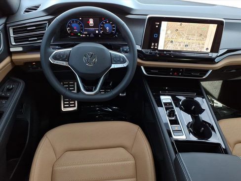 New 2026 Volkswagen Atlas Cross Sport SEL R-Line image 16