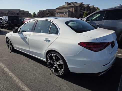 Used 2025 Mercedes-Benz C 300 4MATIC Sedan image 9