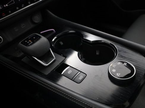 Used 2023 Nissan Rogue Platinum w/ Platinum Premium Package image 23