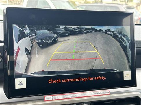 Certified 2024 Toyota Tacoma TRD Off-Road image 35