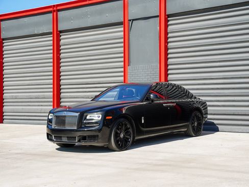 Used 2018 Rolls-Royce Ghost RWD image 1