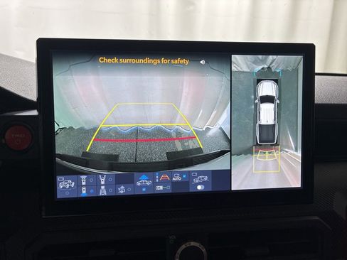 Used 2024 Toyota Tacoma TRD Pro image 19