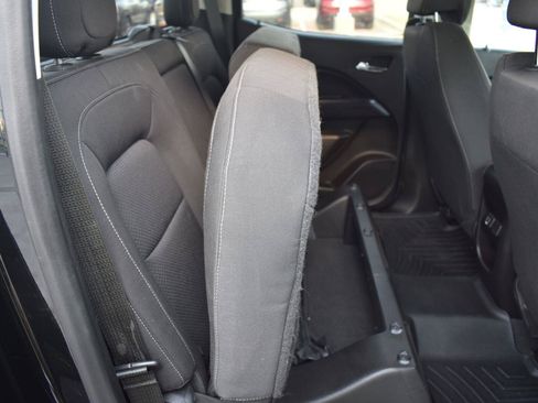 Used 2019 Chevrolet Colorado LT RWD image 51