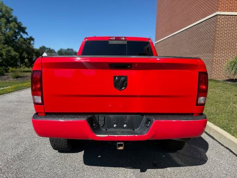 Used 2018 RAM 1500 Classic SLT AWD/4WD image 12