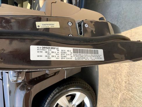 Used 2014 Jeep Patriot Latitude FWD image 33