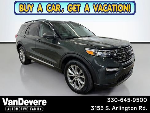 Used 2023 Ford Explorer XLT w/ Equipment Group 202A AWD/4WD image 1