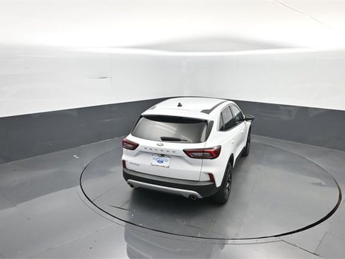 Certified 2024 Ford Escape Active image 22