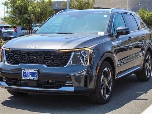 New 2025 Kia Sorento EX image 3