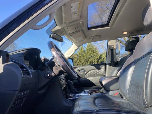 Used 2019 INFINITI QX80 Luxe w/ 22" Wheel Package image 19