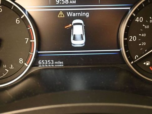 Used 2024 Nissan Altima 2.5 SR FWD image 18