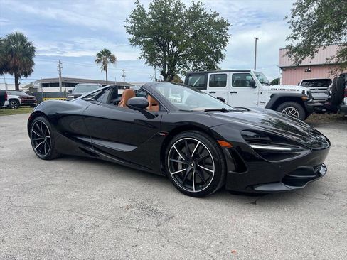 Used 2019 McLaren 720S Base 2dr Convertible image 9